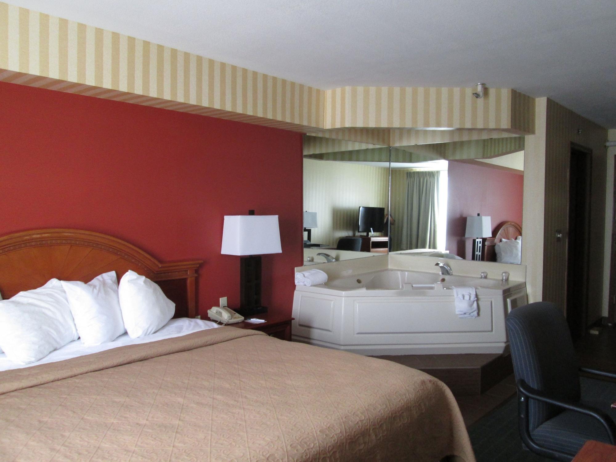 Quality Inn Gaylord Esterno foto