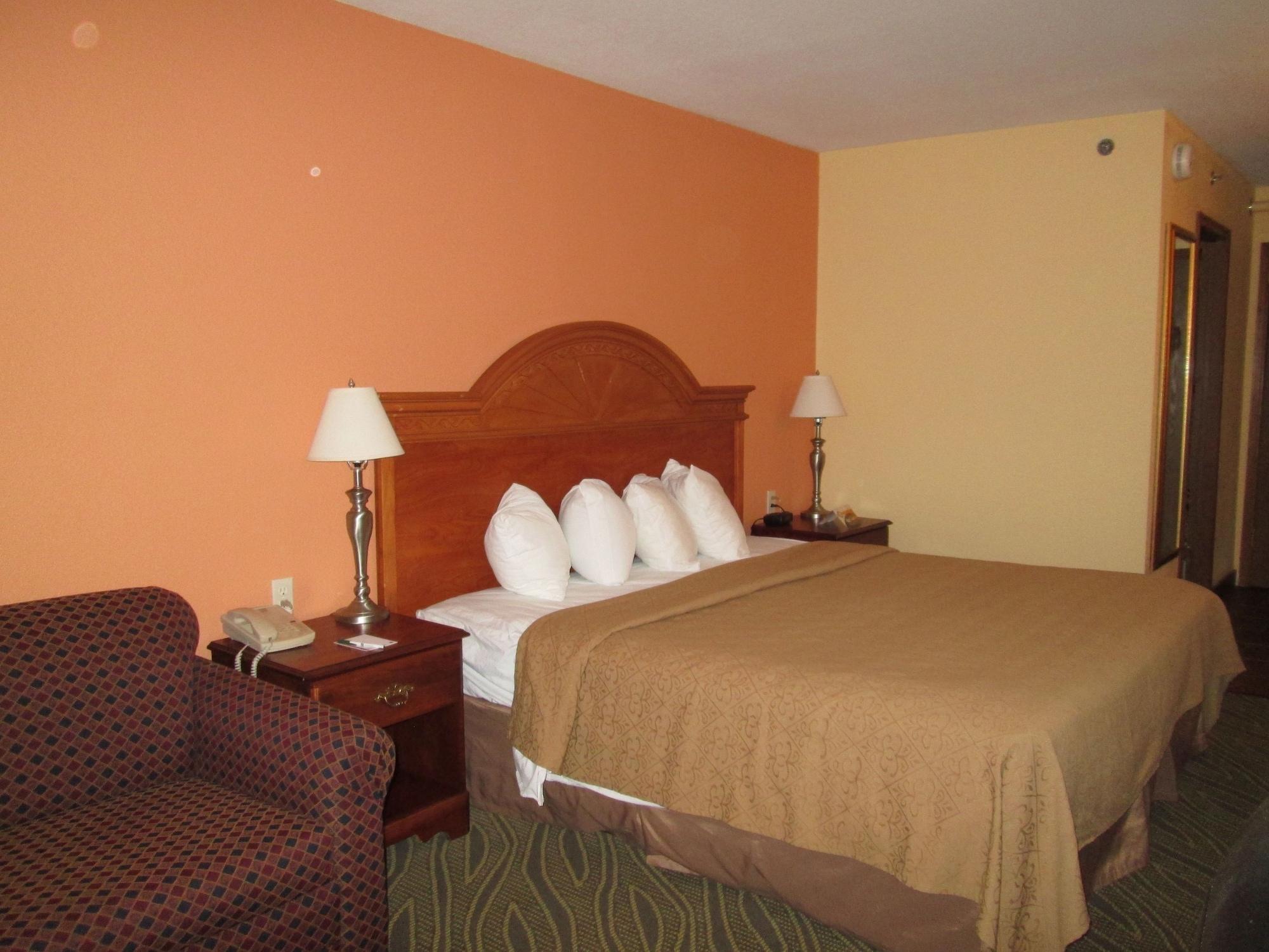 Quality Inn Gaylord Esterno foto