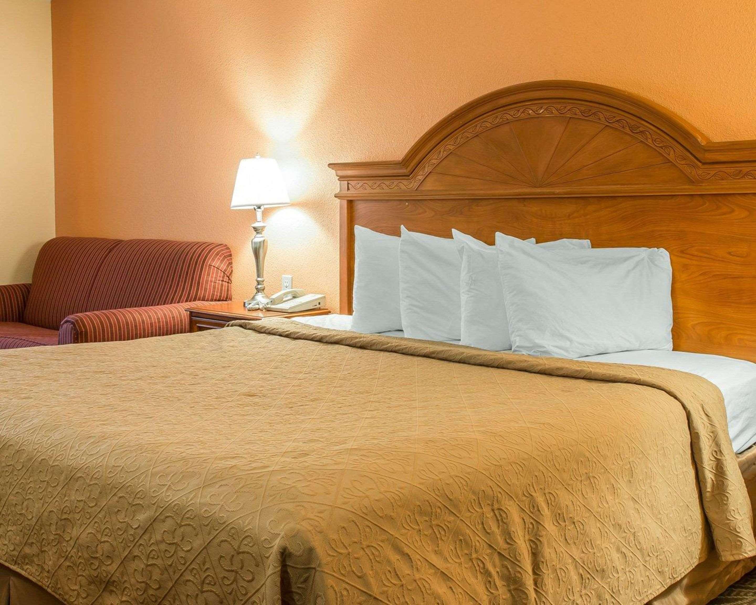 Quality Inn Gaylord Esterno foto
