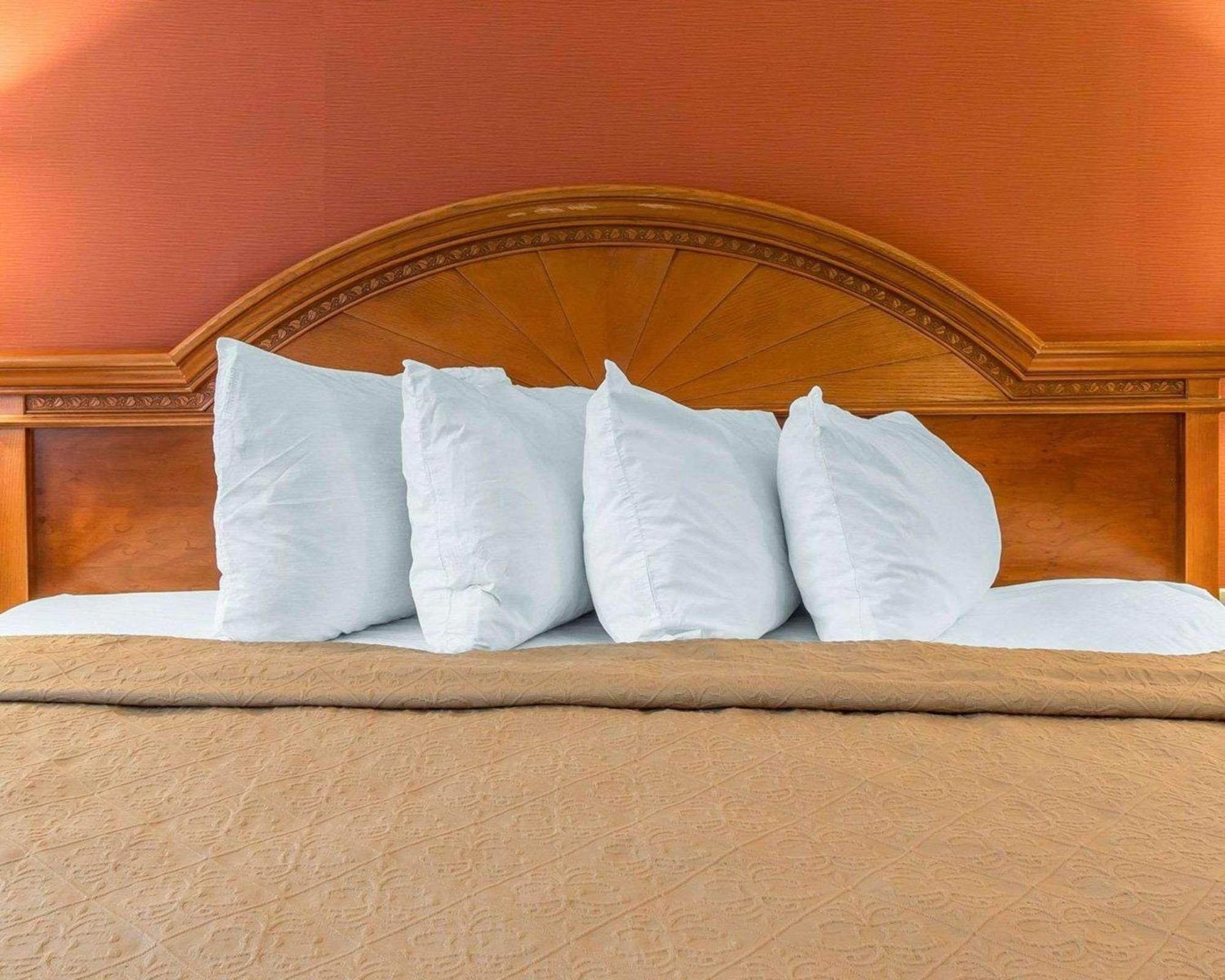 Quality Inn Gaylord Esterno foto