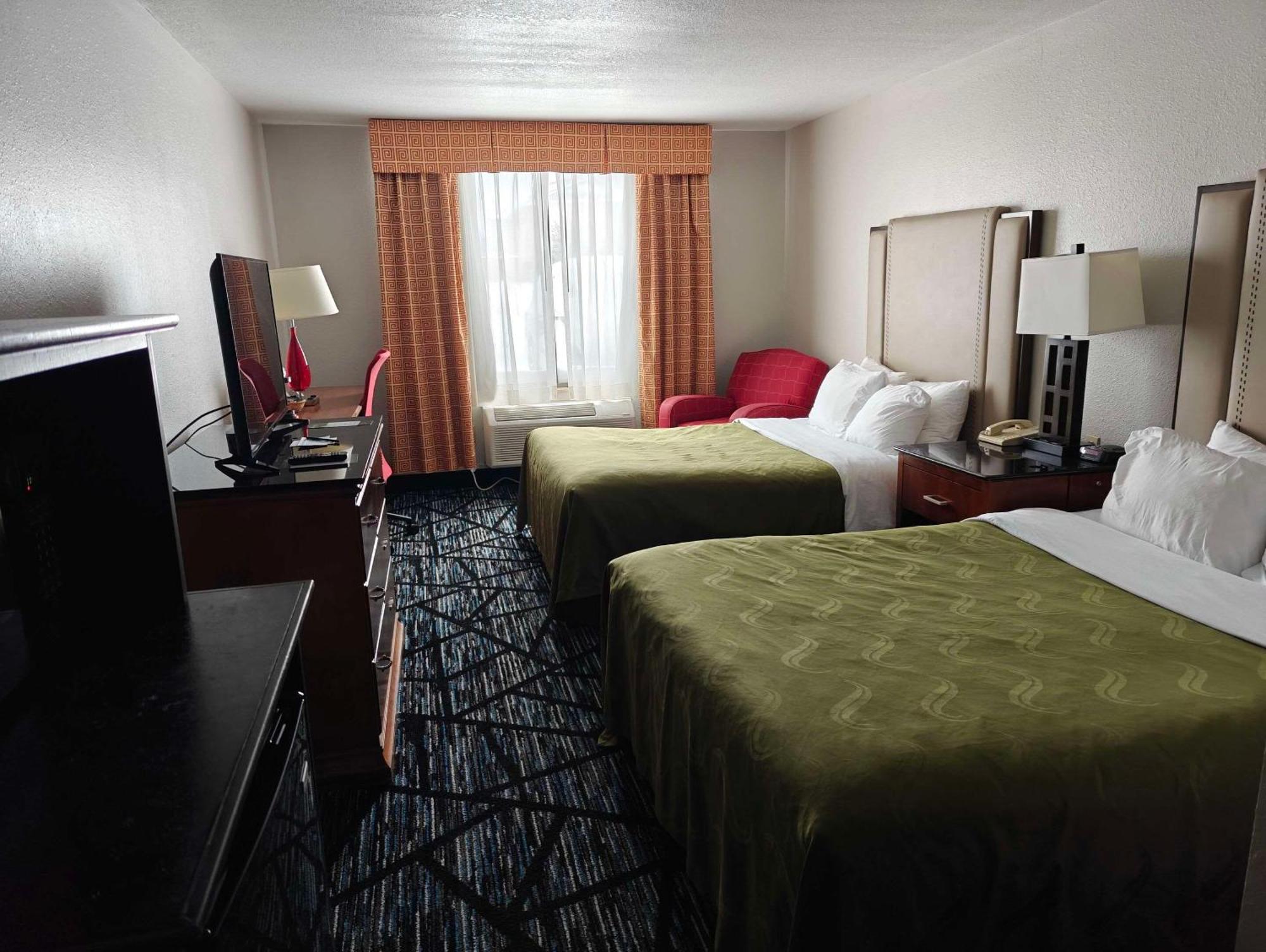Quality Inn Gaylord Esterno foto