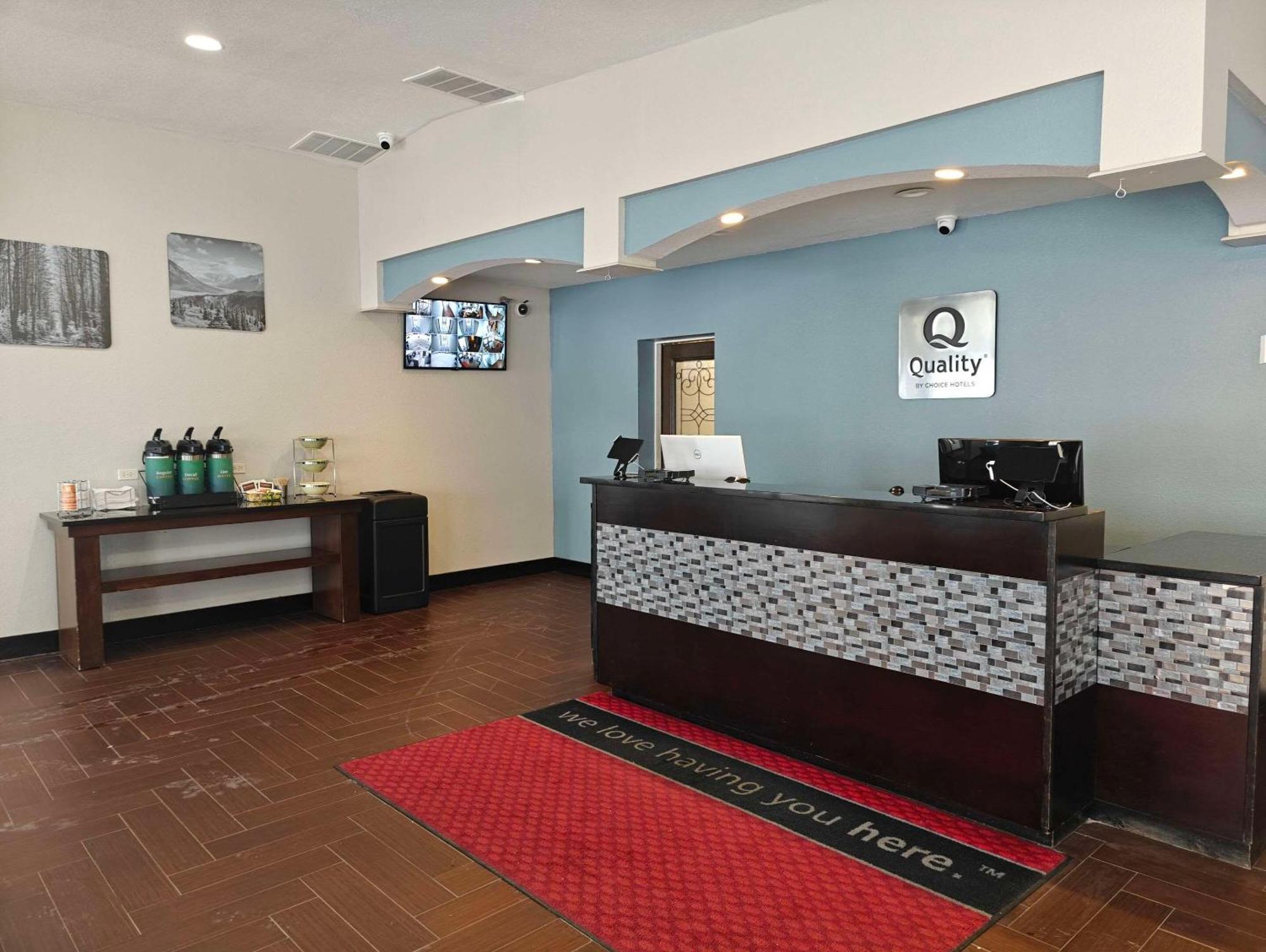 Quality Inn Gaylord Esterno foto