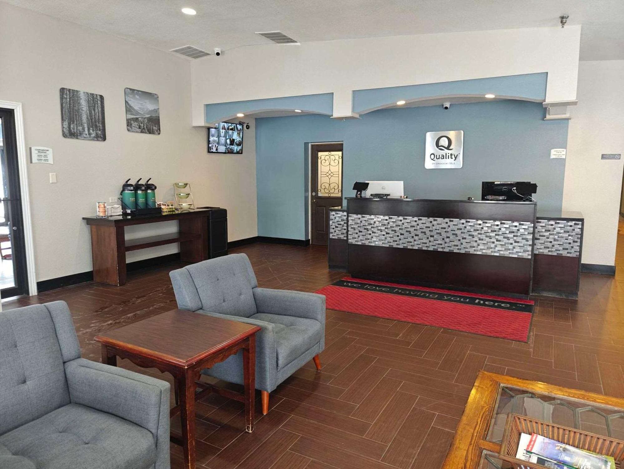 Quality Inn Gaylord Esterno foto