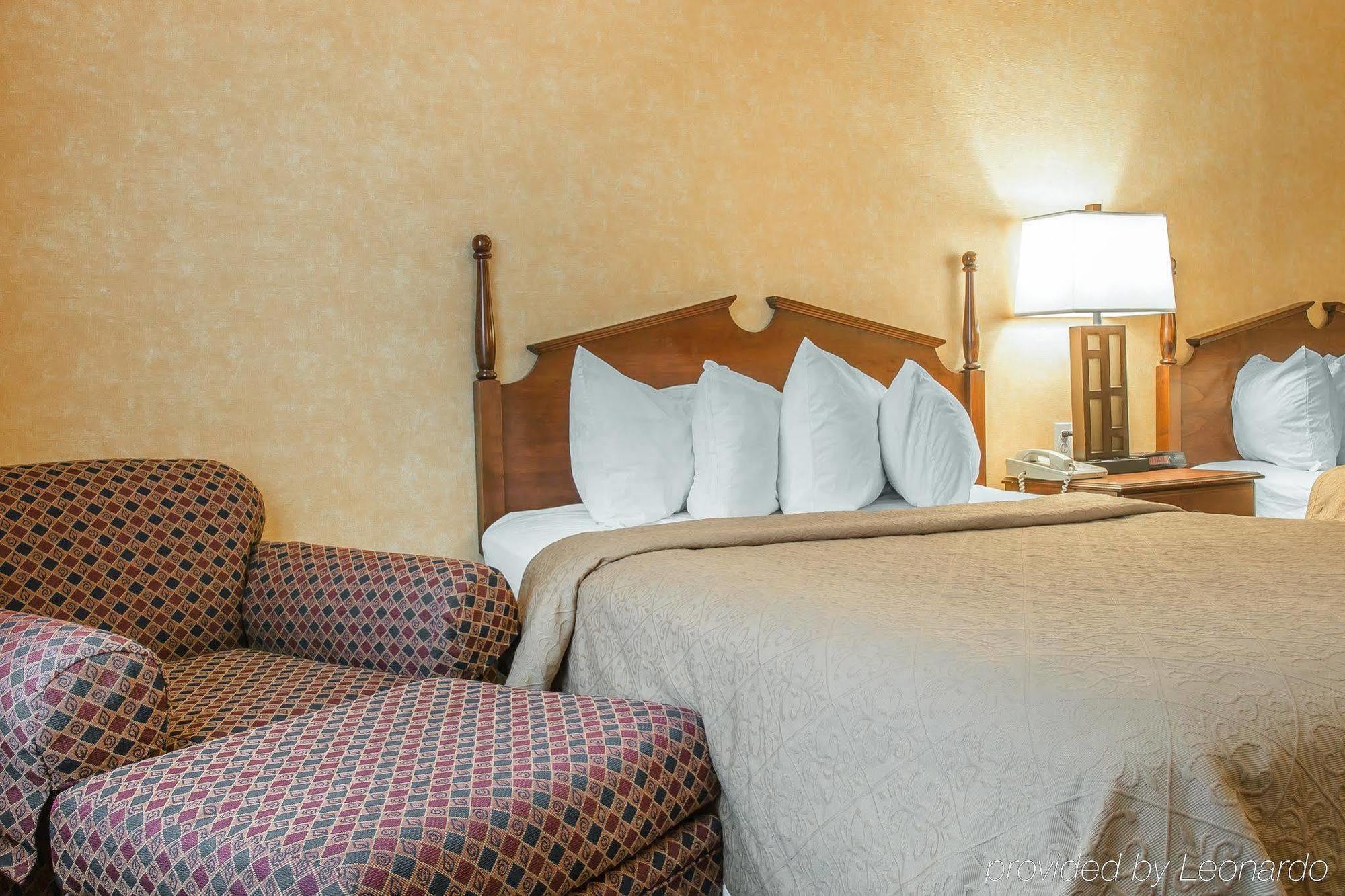 Quality Inn Gaylord Esterno foto